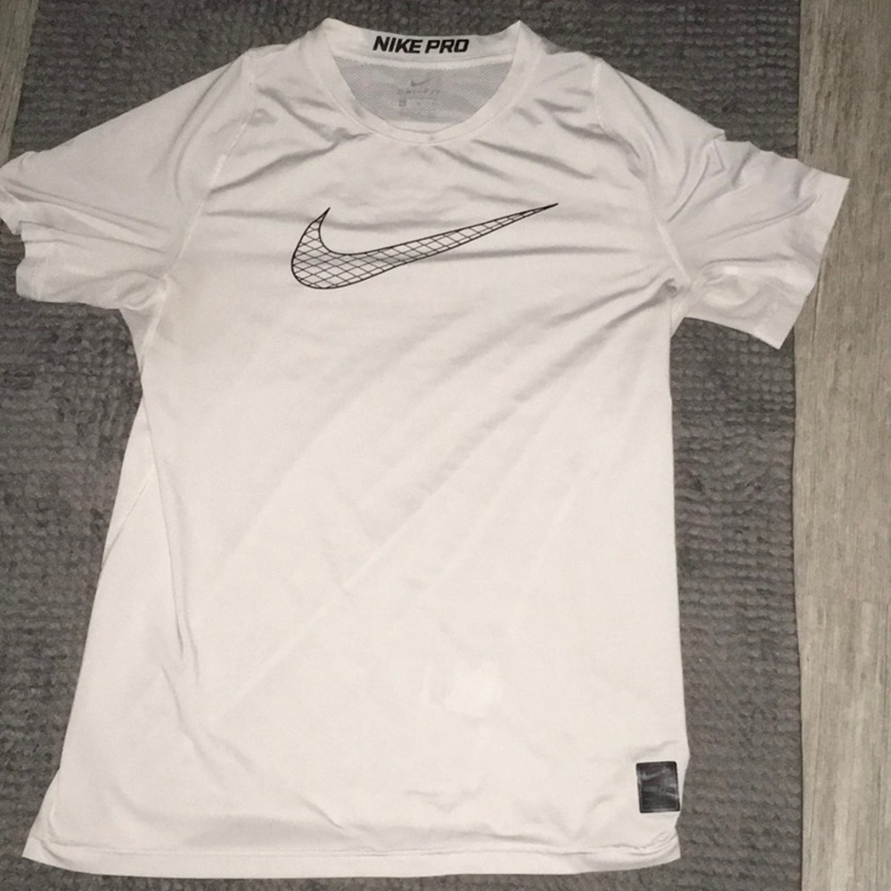 White Nike pro Dri-fit Shirt